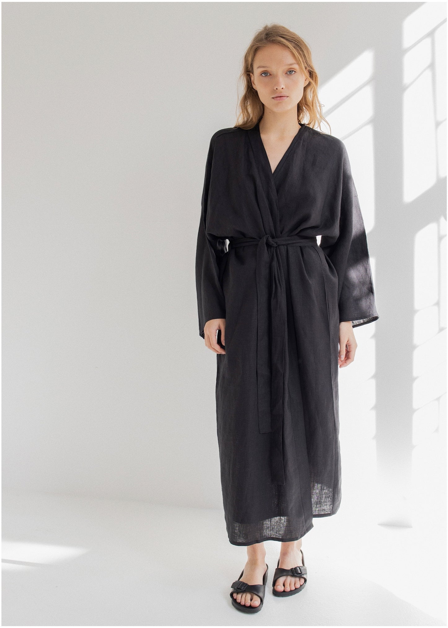 LINEN ROBE///BLACK